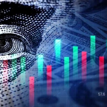 Ibovespa fecha em queda leve com Vale influente; dólar sobe