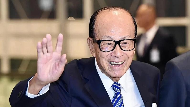 No. 1 da lista, Li Ka-shing.