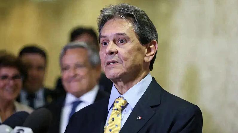 Roberto Jefferson continuará em casa, mas enfrentará restrições, além de usar tornozeleira eletrônica. (Foto: Valter Campanato/Agência Brasil)