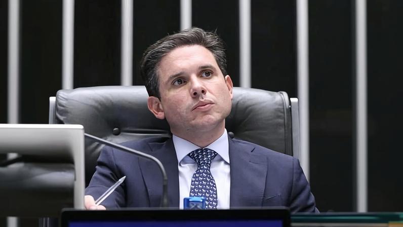 10.dez.2025 - Hugo Motta (Republicanos-PB), presidente da Câmara dos Deputados