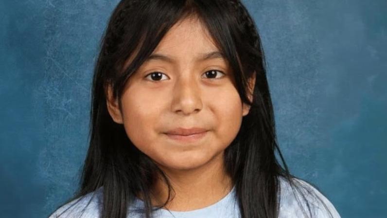 Menina de 10 anos em Minnesota é liberada da custódia do ICE após um mês