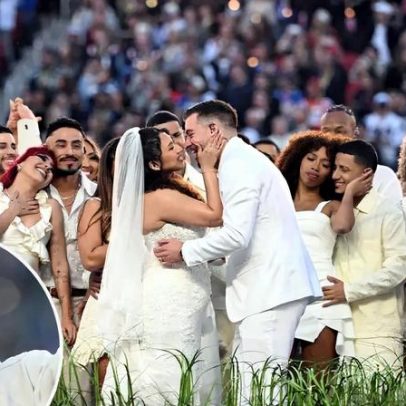 Casal do show do intervalo do Super Bowl de Bad Bunny teria se casado de verdade