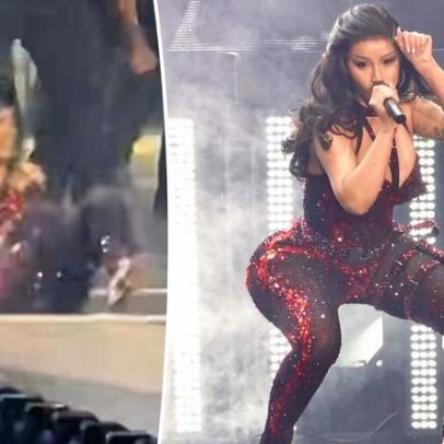 Cardi B cai novamente na turnê Little Miss Drama ao passar por porta de armadilha no palco