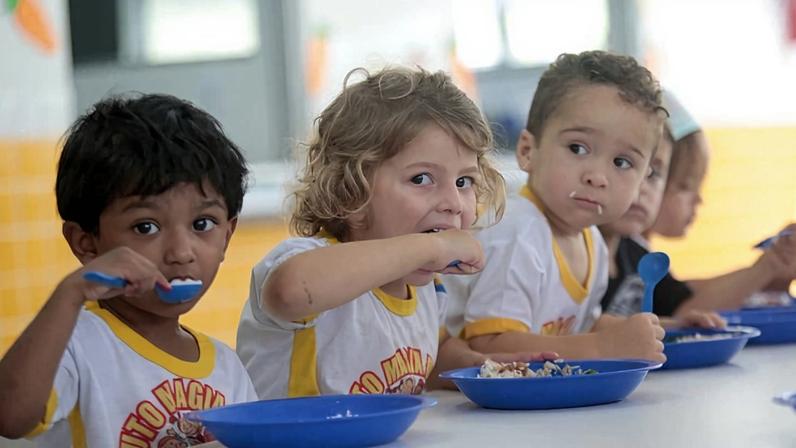 Reajuste de 55% eleva custo da alimentação escolar
