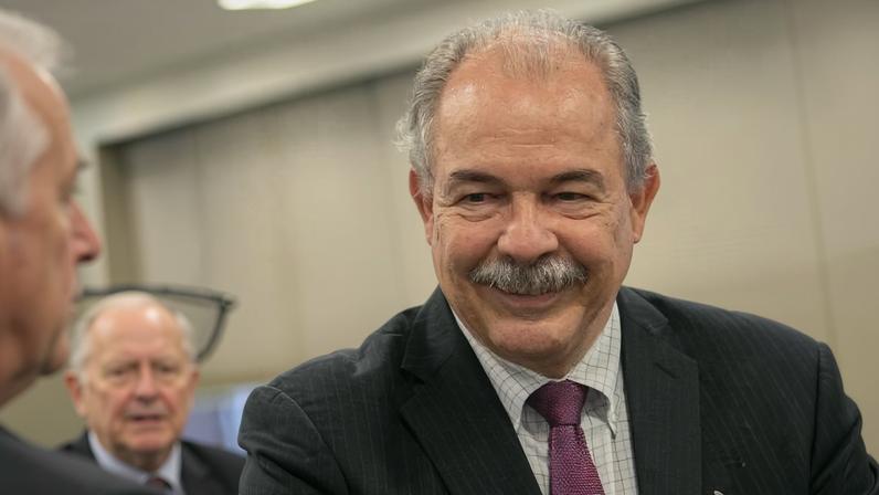 Lula mantém posição sobre Messias, aliados retomam defesa de indicado ao STF