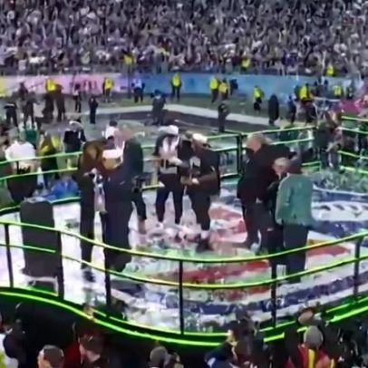 Campeões do Super Bowl exaltam fé em Deus: tudo é possível