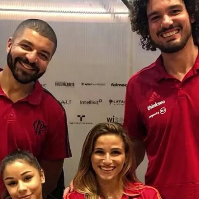 Flavia Saraiva e Jade Barbosa aparecem com gigantes do basquete