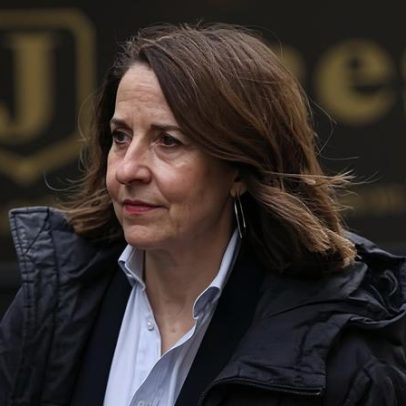 Ministro diz que banir redes sociais para menores de 16 anos não é inevitável