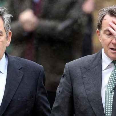 Gordon Brown pede investigação de vazamento envolvendo Mandelson e Epstein