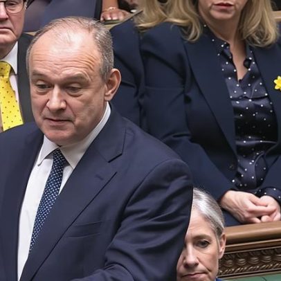 Ed Davey acusa administrador de casa de repouso de desvio em investigação