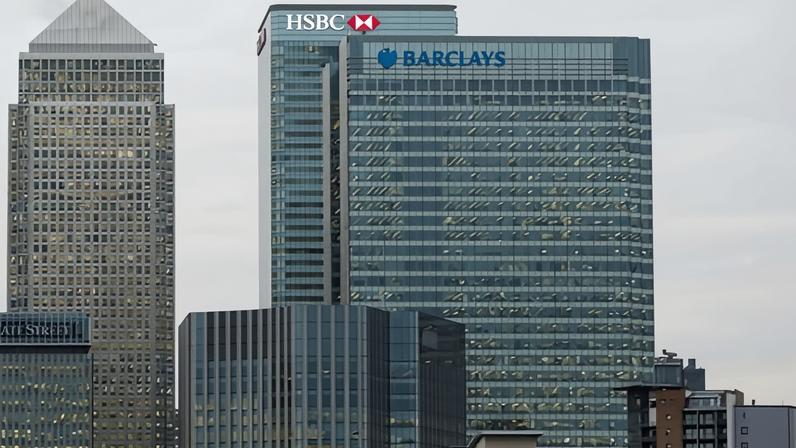 Banqueiros britânicos estudam alternativa a Visa e Mastercard por receio de Trump