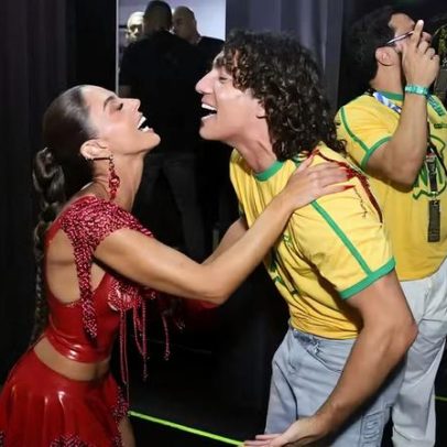 Ator chileno Jorge López faz samba e reencontra Giovanna Lancellotti no Carnaval