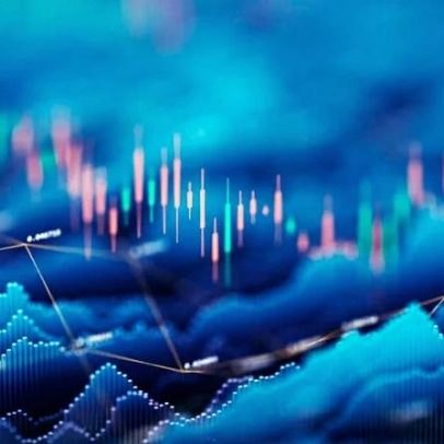 Ibovespa fecha em alta apoiado por Itaú e B3; dólar cai