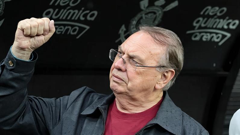 Osmar Stabile, presidente do Corinthians (Foto: Peter Leone/O Fotografico/Gazeta Press)