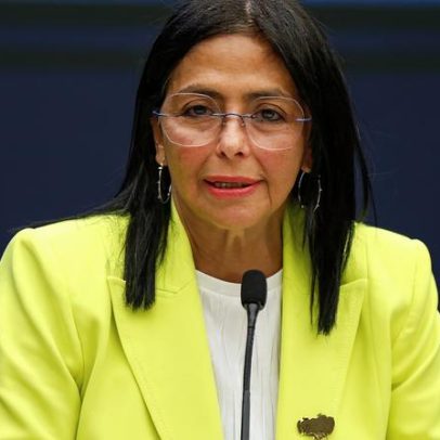 Presidente interina da Venezuela se reúne com enviada dos EUA