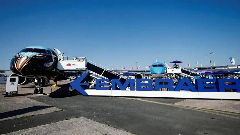 Mudança tarifária de Trump pode beneficiar Embraer e o setor aeroespacial