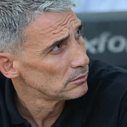 Vojvoda define a escalação do Santos contra o Noroeste