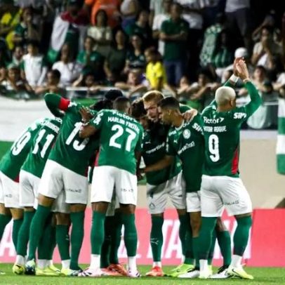 Abel escala Palmeiras com força máxima no Brasileirão