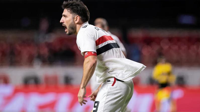 São Paulo: jogadores com fim de contrato, incluindo Luciano e Calleri