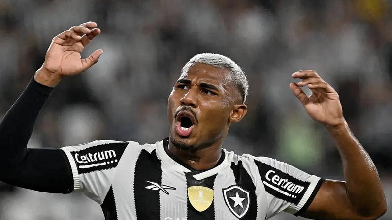 Cuiabano está a caminho do Vasco (Foto: André Fabiano/Código19/Gazeta Press)