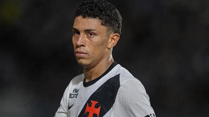 Johan Rojas se destaca e inicia trajetória promissora no Vasco