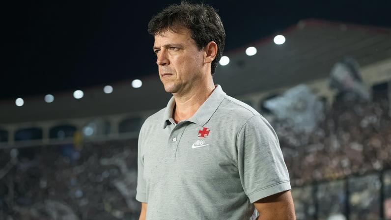 Nove meses de altos e baixos de Fernando Diniz no Vasco