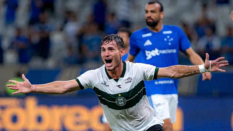 Coritiba vence Cruzeiro de virada no Mineirão e encerra tabu de 22 anos