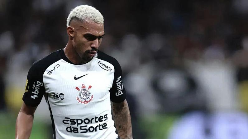 Matheuzinho acusa Flaco López de hipocrisia após gol