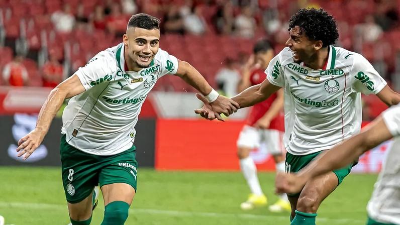 Andreas Pereira comemora gol do Palmeiras no Beira-Rio (Foto: Jorge Lansarin/Gazeta Press)
