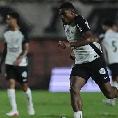 Juventus faz proposta milionária por André, volante do Corinthians