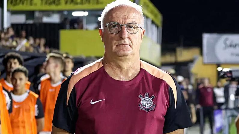 Dorival elogia consistência do Corinthians e explica eliminação: erro mínimo