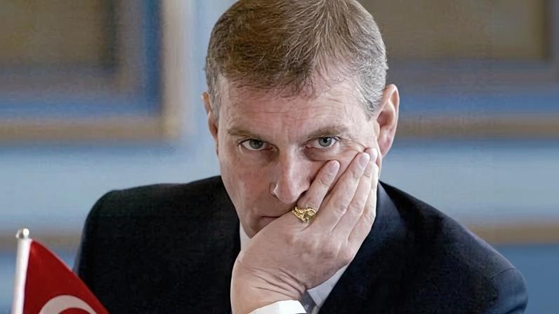 Inquérito sobre ligações de Andrew com Epstein é tema de MPs, diz No 10