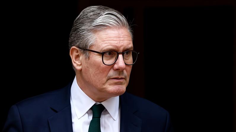 Starmer sobrevive, mas por quanto tempo? podcast