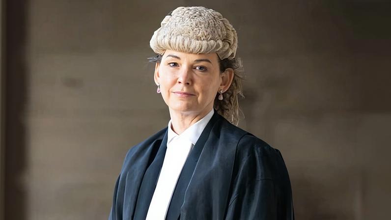 Chefe legal da Escócia é questionado após revelação sobre acusações a Peter Murrell