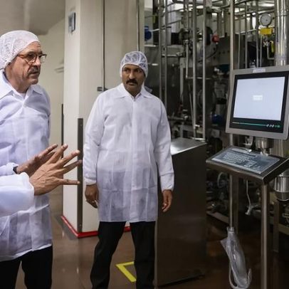 Ministério da Saúde visita fábrica de biológicos na Índia para ampliar produção