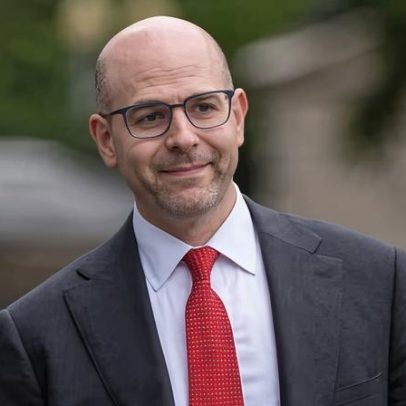 Assessor de Trump Stephen Miran deixa a Casa Branca para permanecer no Fed