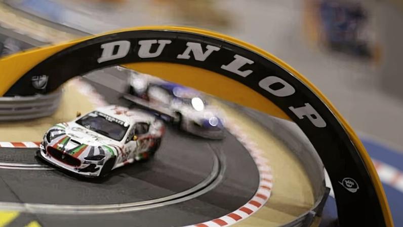 Hornby vende Scalextric por £20 milhões