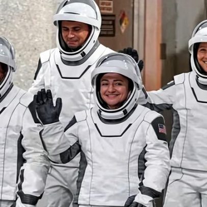 Quatro novos astronautas chegam à ISS a bordo de foguete SpaceX