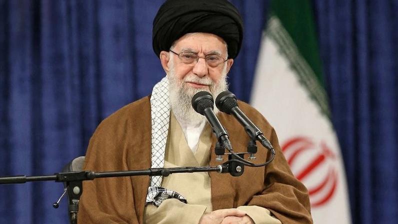 Líder supremo do Irã, aiatolá Ali Khamenei, morre em ataque de EUA e Israel ao Irã