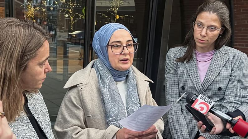 Juiz rejeita tentativa de deportação de estudante pró-Palestina de Tufts