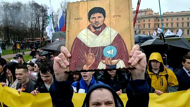 Rússia abre investigação criminal contra o fundador do Telegram, Pavel Durov