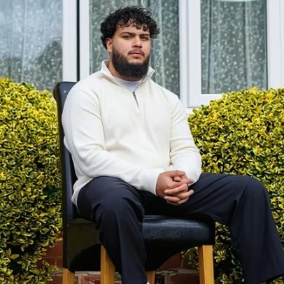 Erro de reconhecimento facial leva à prisão de homem asiático por arrombamento a 160 km