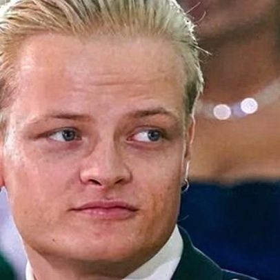 Filho da princesa herdeira da Noruega é preso por novas acusações antes do júri