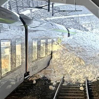 Trem descarrila na Suíça durante avalanches fatais nos Alpes