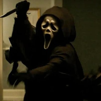 Pânico 7 prioriza o que o público quer ver, deixando Ghostface em segundo plano