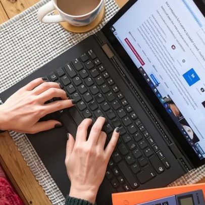 Milhares de estudantes entram com ação por impactos da Covid em estudos