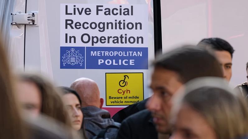 Polícia Metropolitana testa reconhecimento facial, confirma prefeito