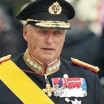 Rei da Noruega é hospitalizado em Tenerife