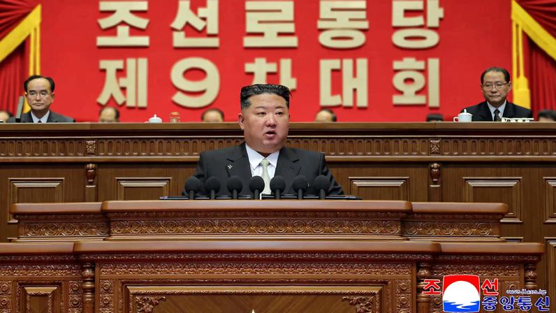 Partido dos Trabalhadores da Coreia do Norte reelege Kim Jong Un como secretário-geral