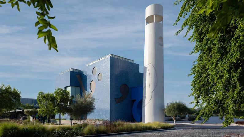 Museu de Doha celebra legado global de M.F. Husain